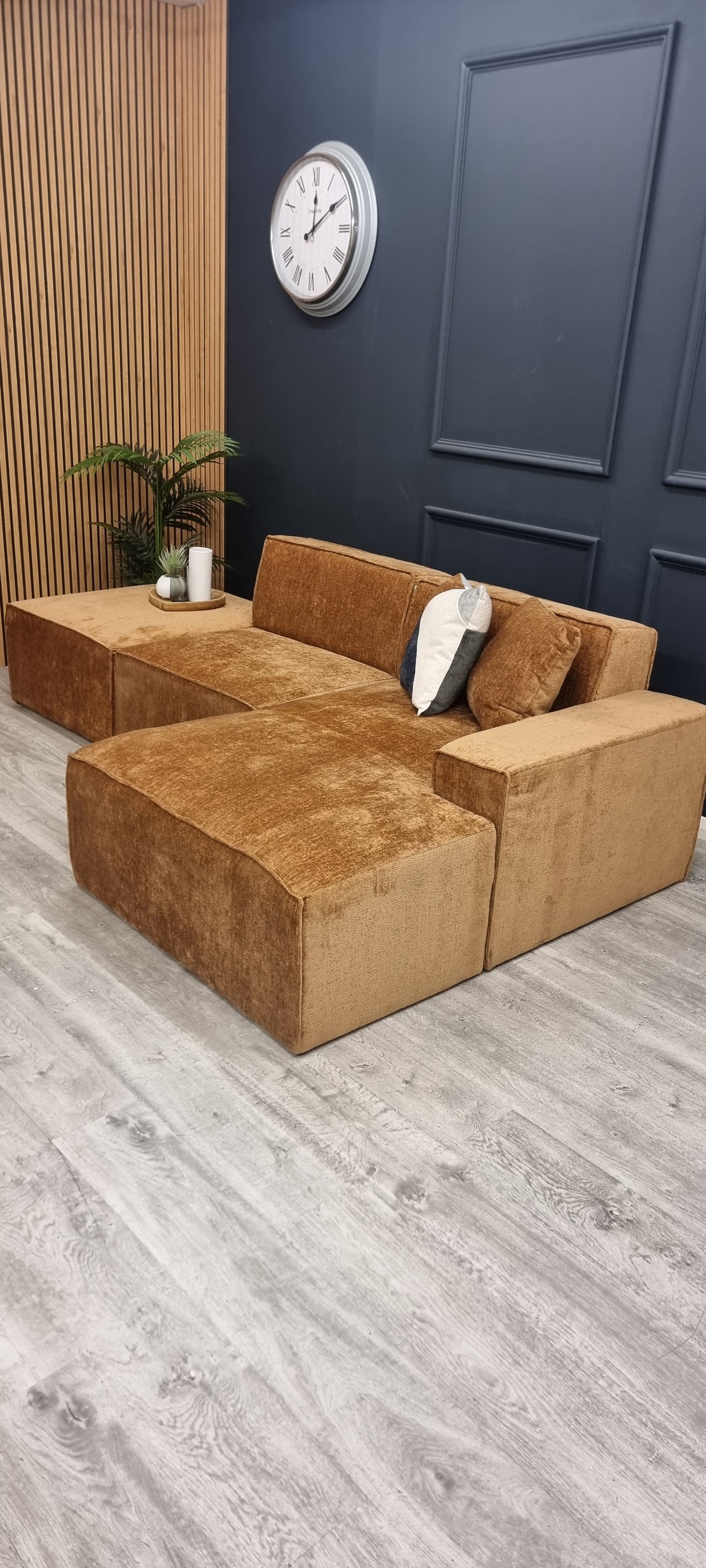 Atlanta Modula Sofa - Right Hand Corner