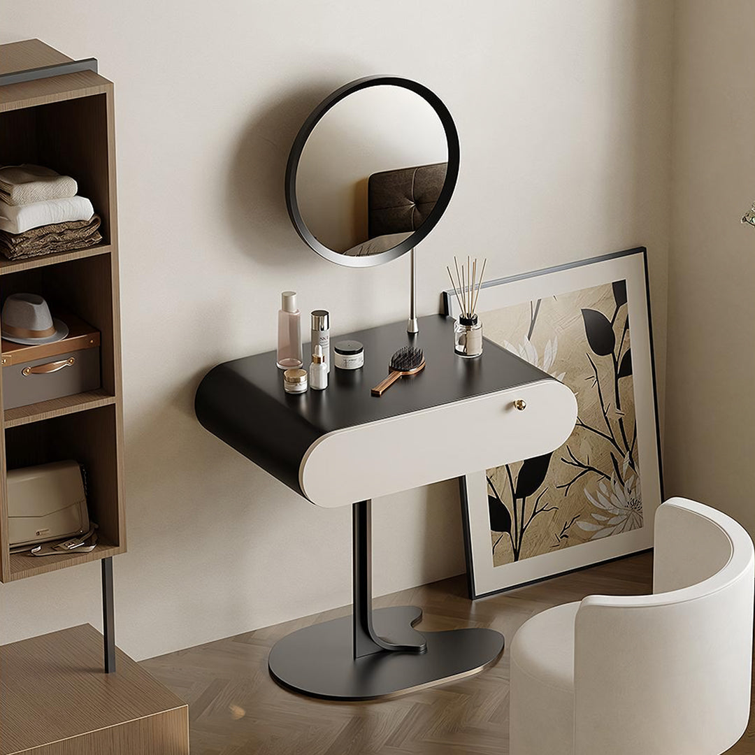 suzuki-dressing-table