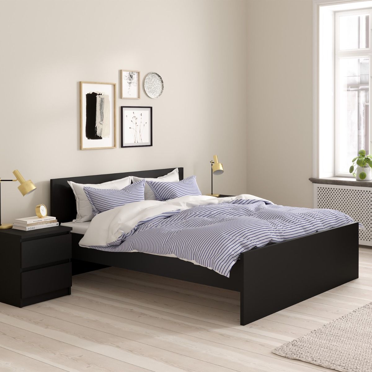 Naia Double Bed 4ft6 (140 x 190) in Black Matt / White High Gloss