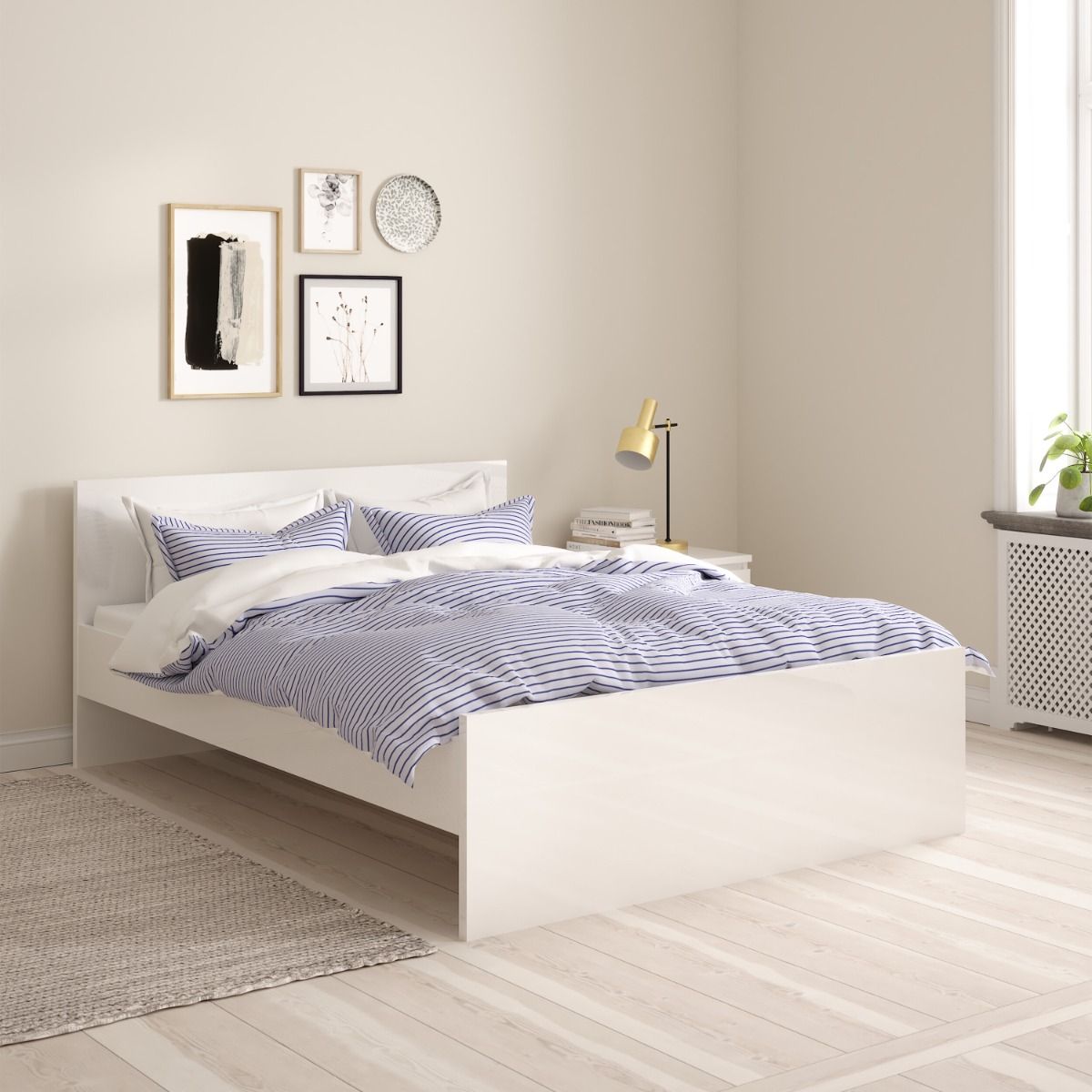 Naia Double Bed 4ft6 (140 x 190) in Black Matt / White High Gloss