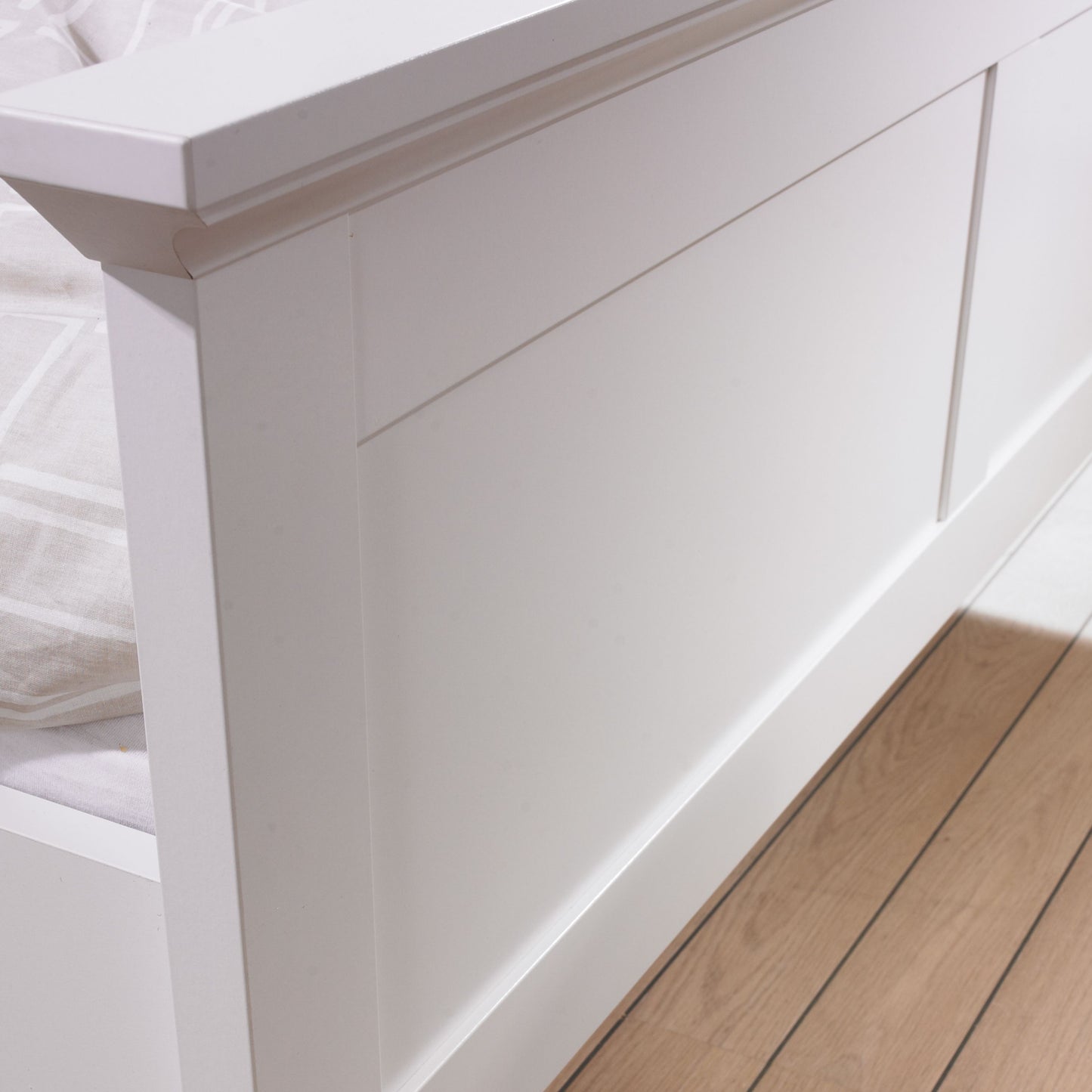 Paris Super King Bed (180 x 200) in White